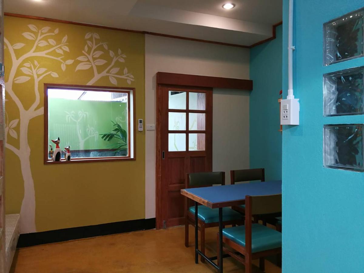 60 Blue House Hotel Chiang Mai Buitenkant foto
