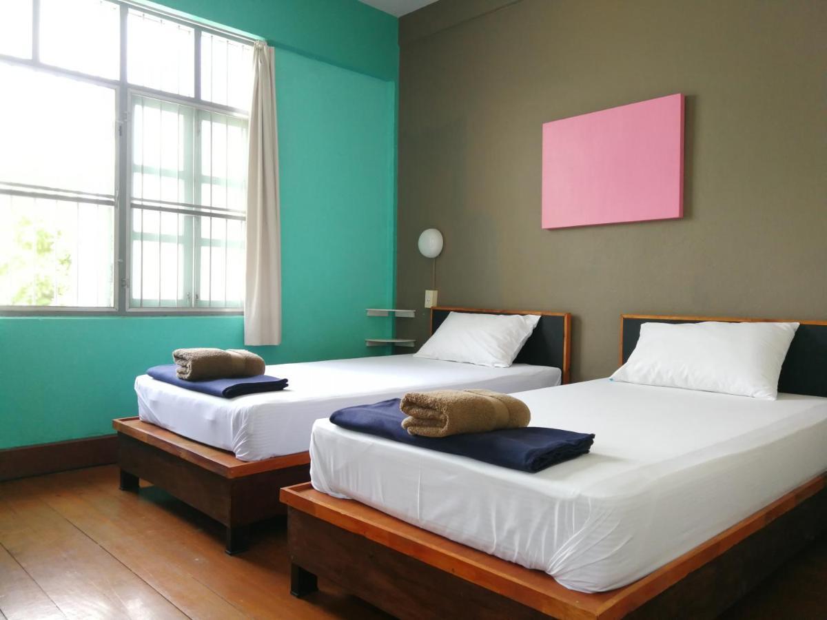 60 Blue House Hotel Chiang Mai Buitenkant foto